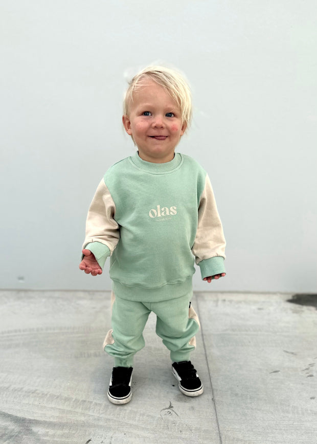 PHOENIX TRACKPANTS