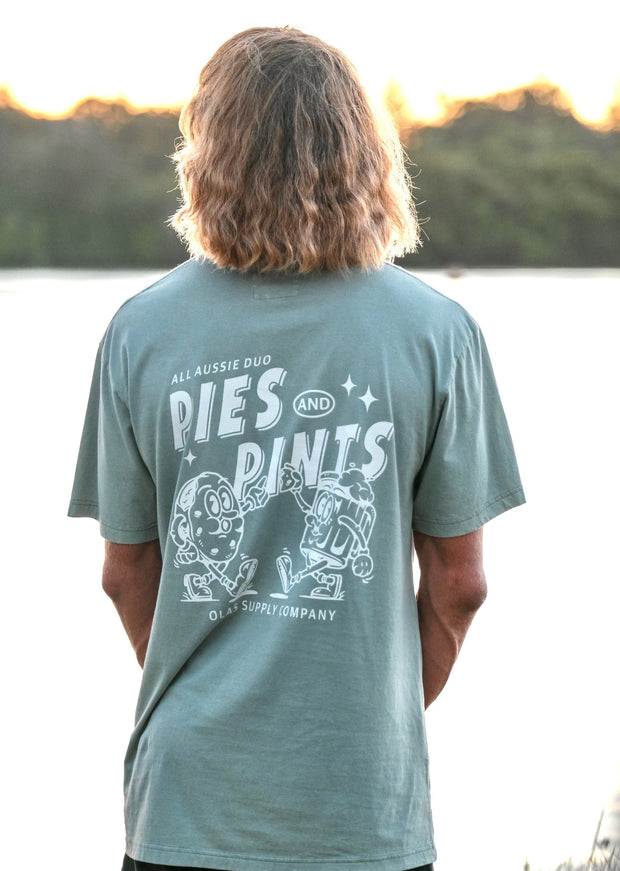 PIES & PINTS TEE